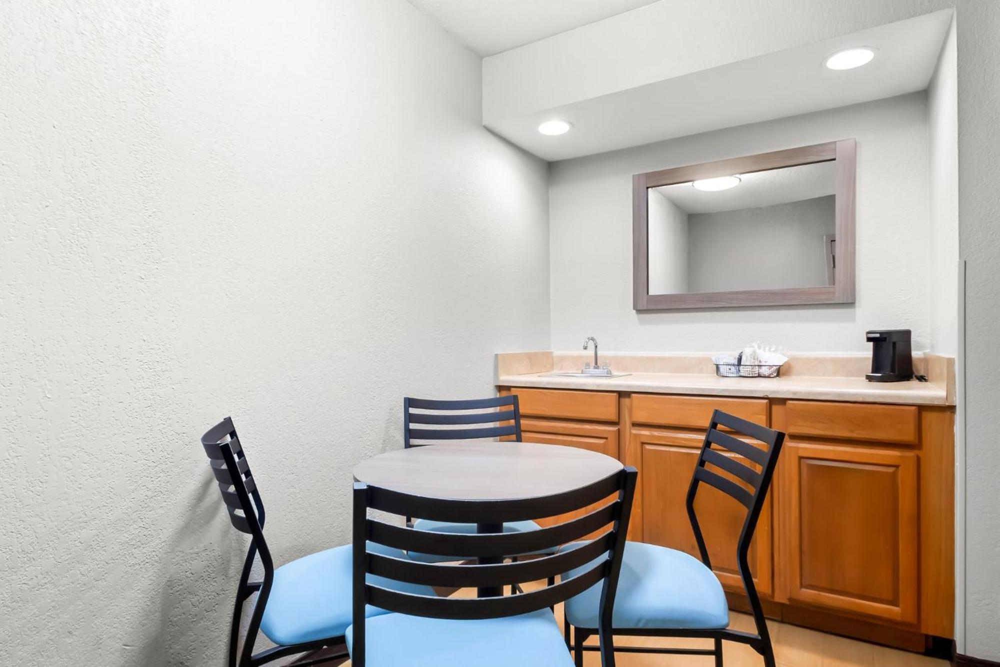 Red Roof Inn Myrtle Beach Hotel - Market Commons Экстерьер фото